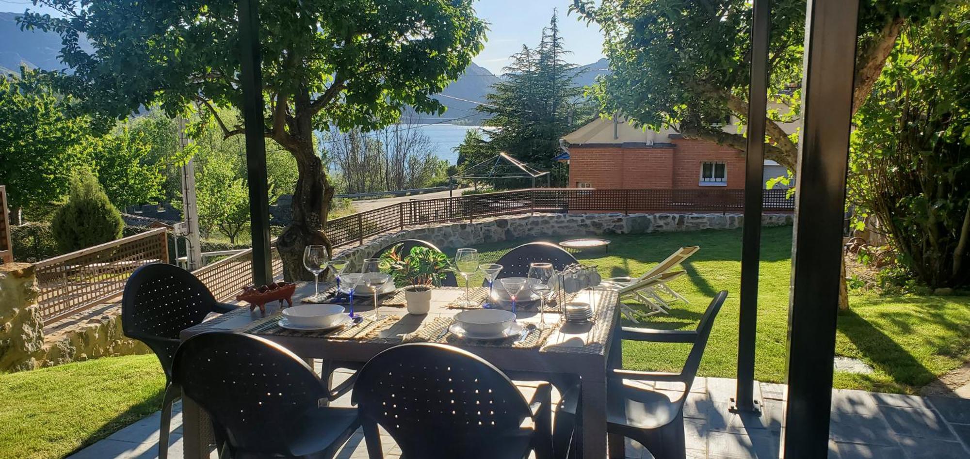 Casa Rural Carmen Luna Mallo de Luna المظهر الخارجي الصورة